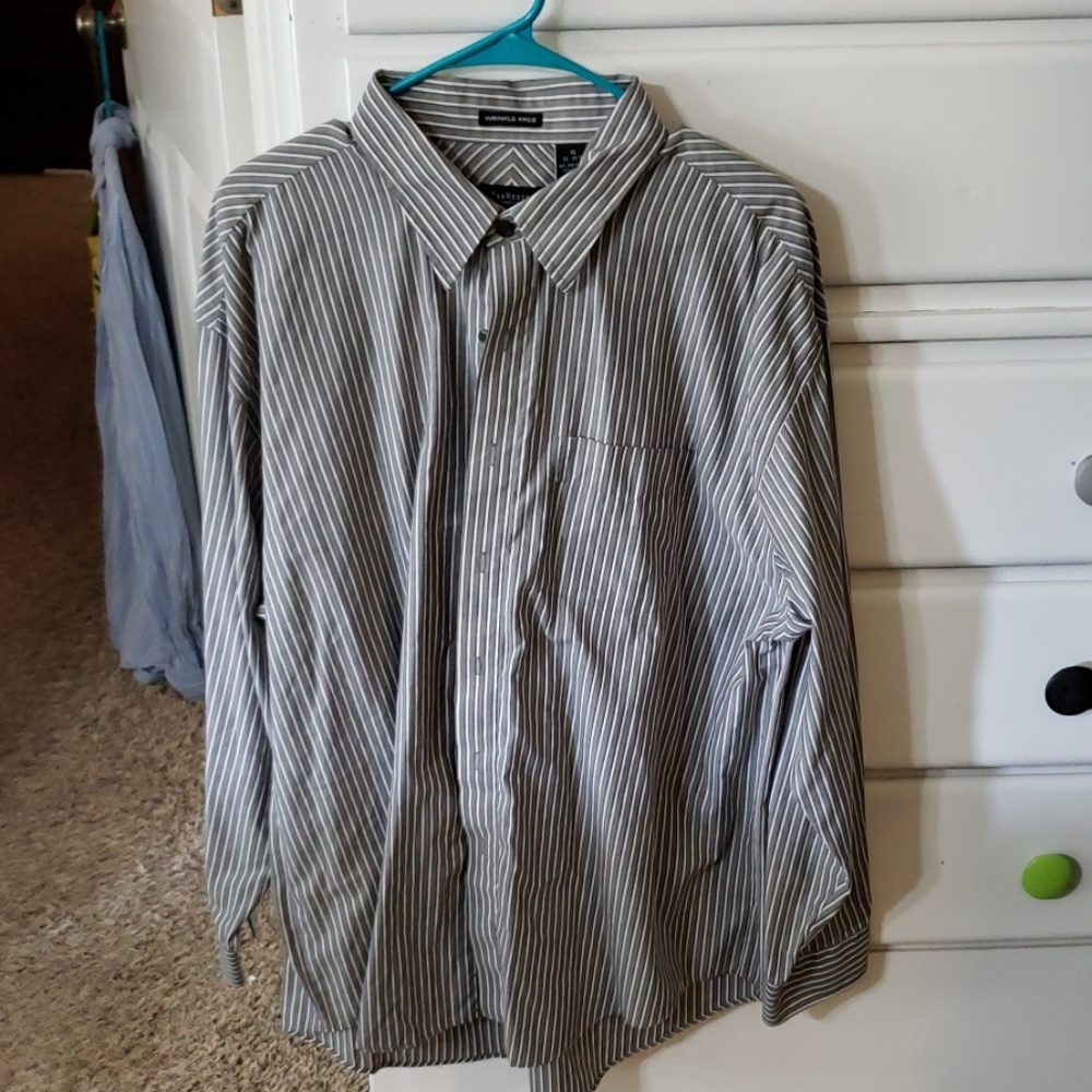 Long sleeve button up